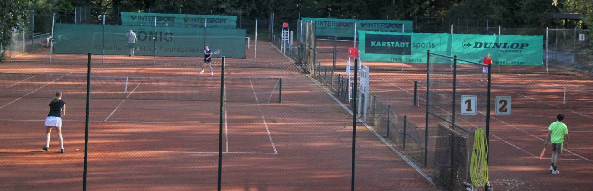 Tennis im Grünen
